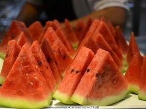 日本人吃酷瓜,日本人的独特食趣探索  第1张