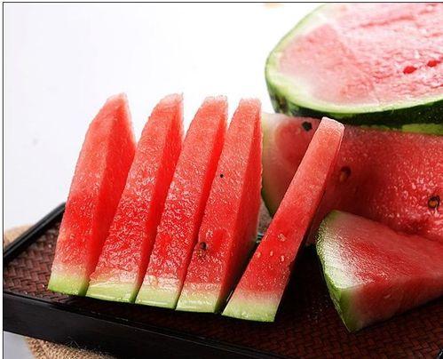 四川吃瓜女,麻辣鲜香中的生活百态  第2张