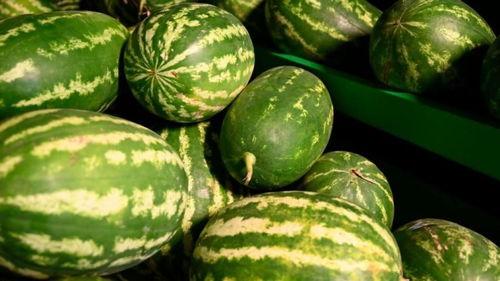 意大利华人吃瓜事件